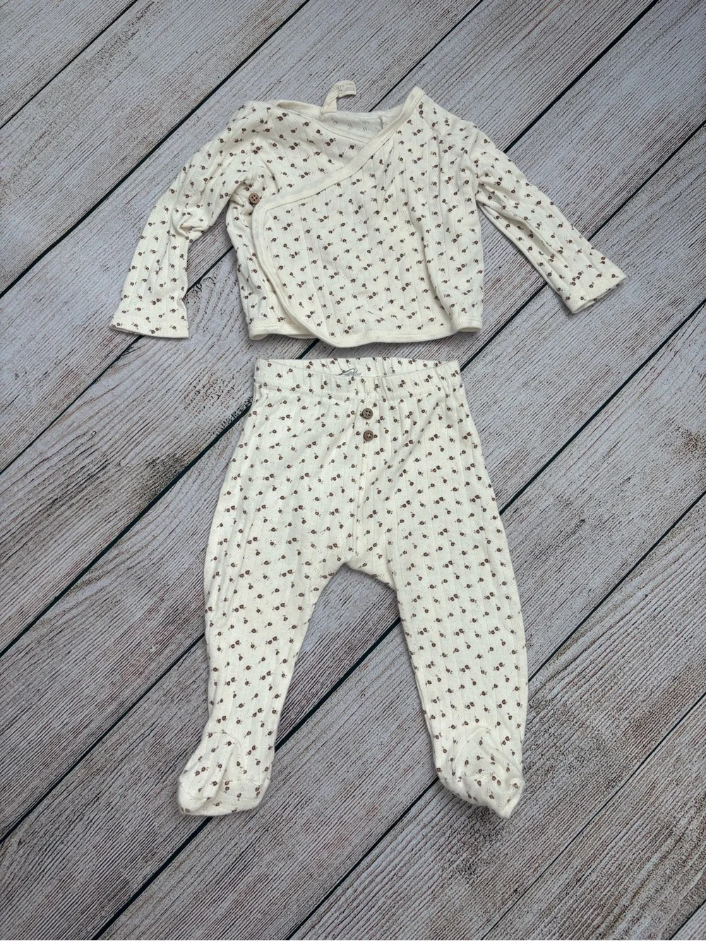 SNUG Cream Floral Baby Pajama Set - Soft Footed Sleepwear